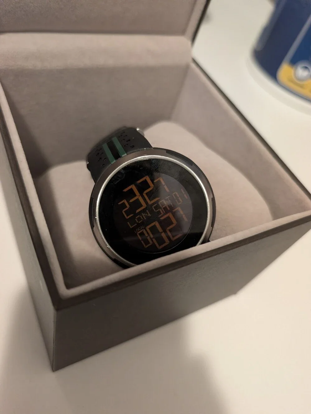 Gucci I-Gucci Digital Men’s Watch W/ Box